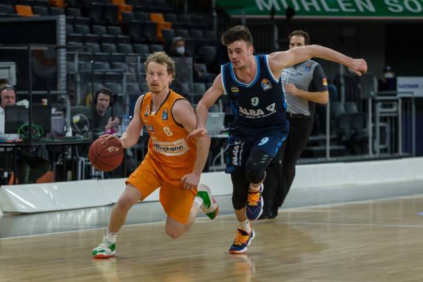 在短期内 在短期内